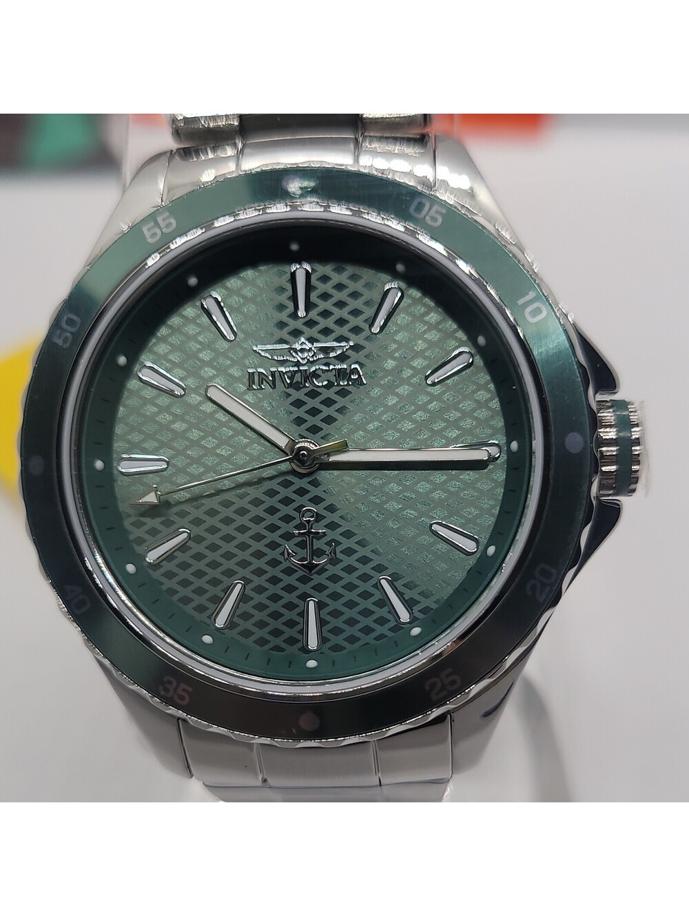 244 invicta marine unisex 38mm green dial stainless steel water-resistant